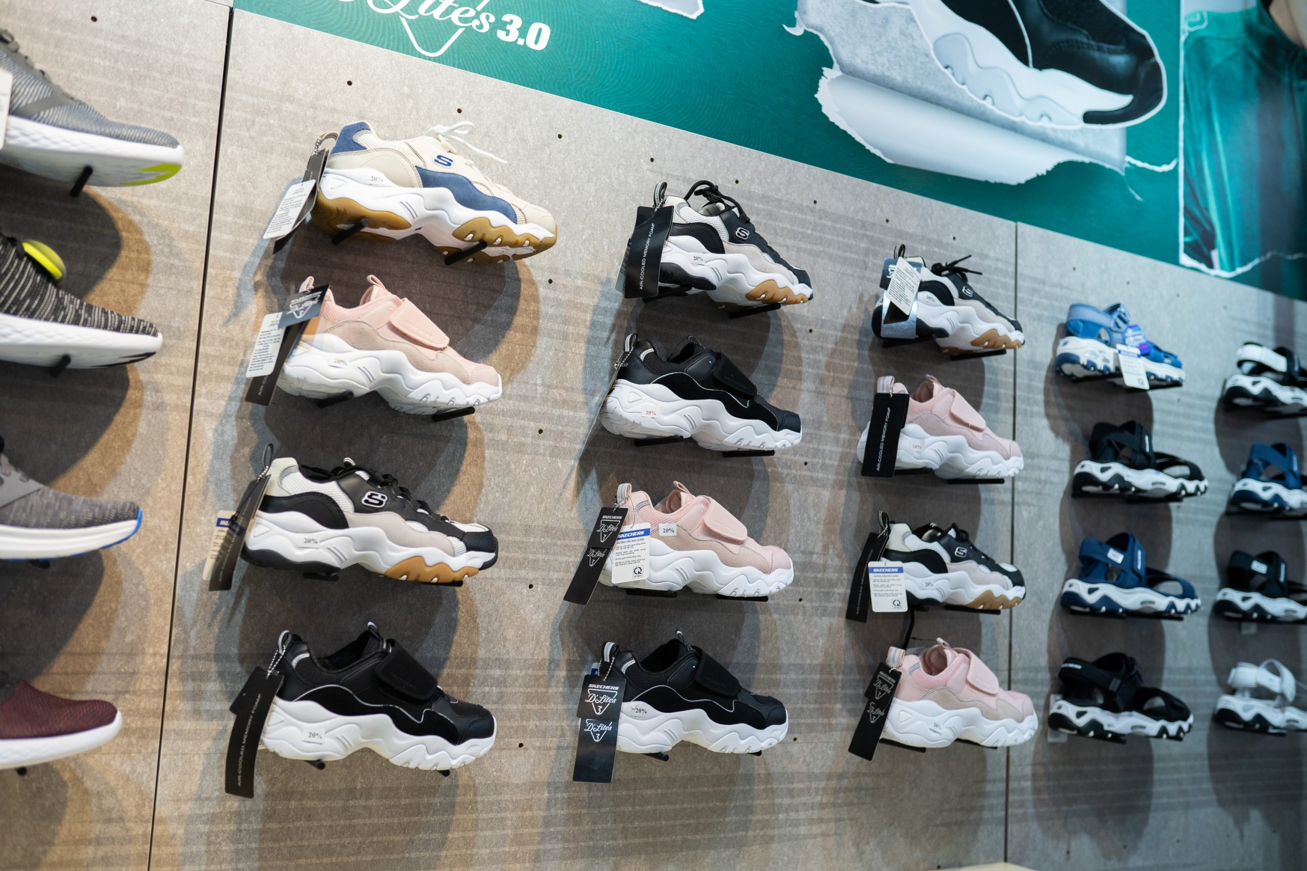 Skechers - Welcome Viet Tien's newest concept store in Ho Chi Minh City