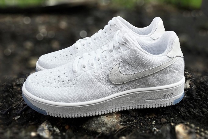 nike-force-1-flyknit-low-white-ice-681x454
